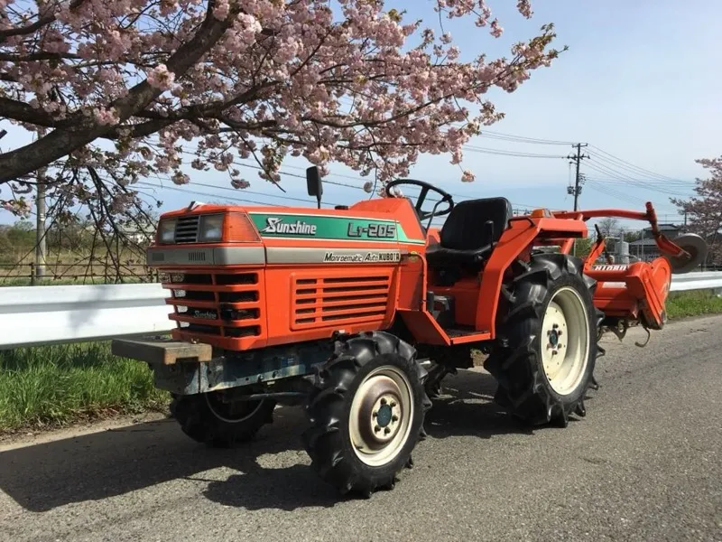 Kubota ZL1-205