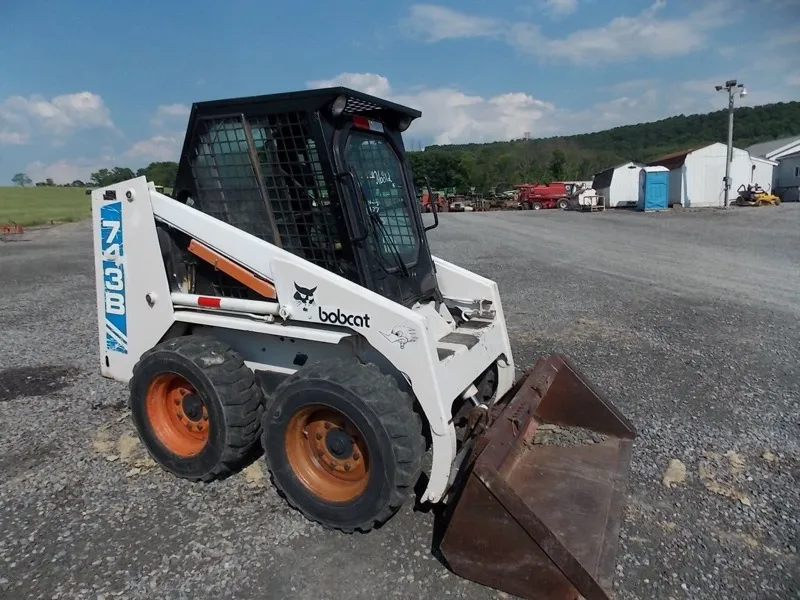 Bobcat 743