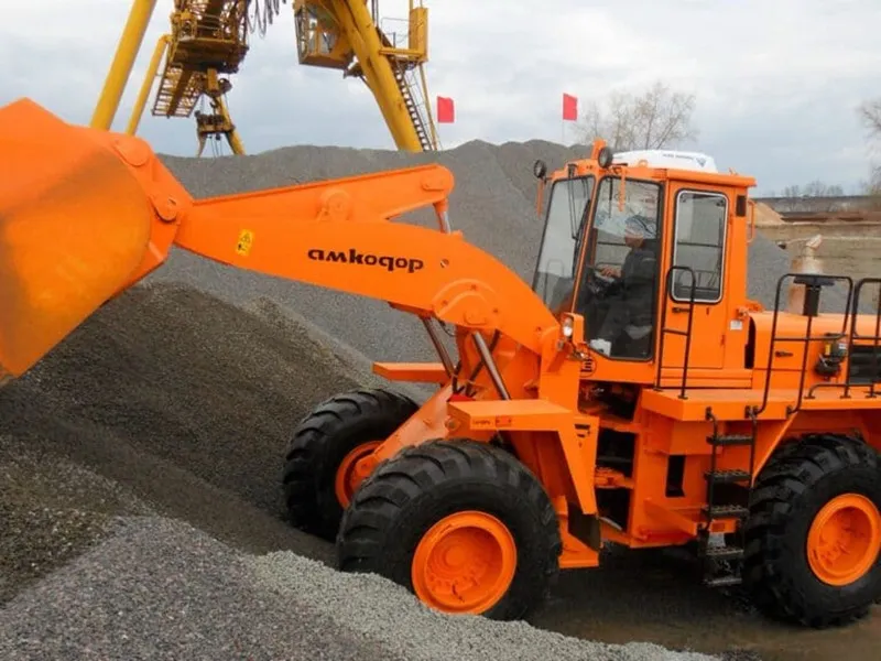 Amkodor 371
