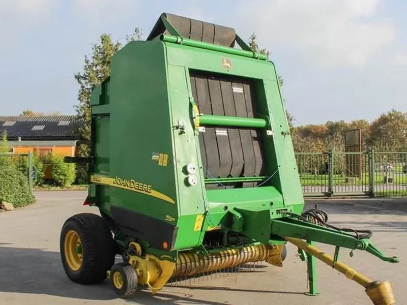 John Deere 592