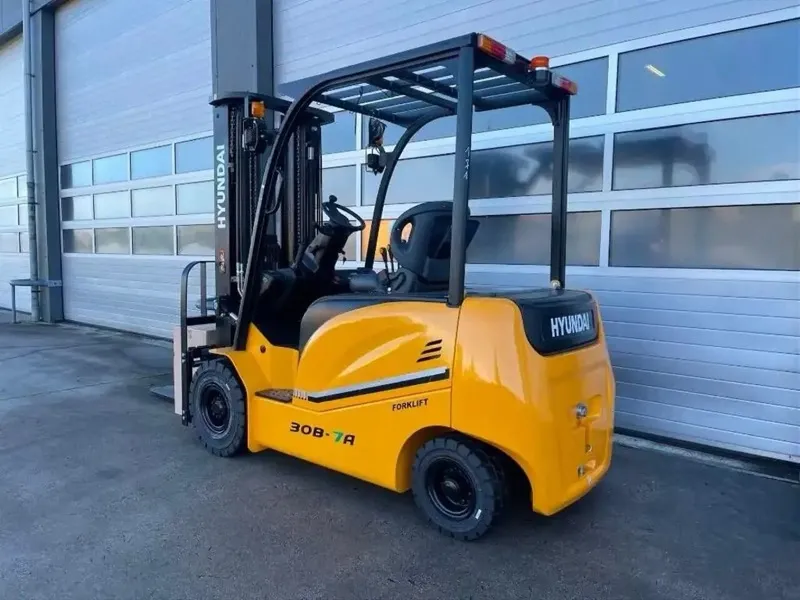 Hyundai 30B