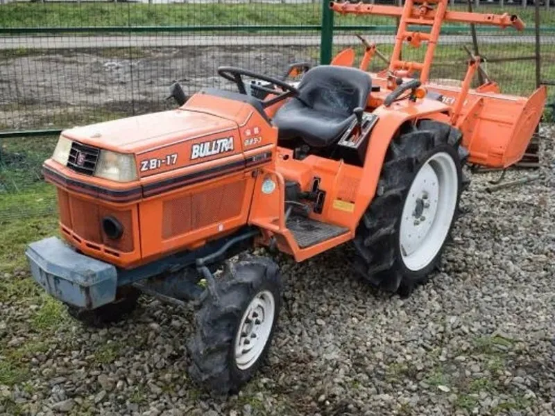 Kubota B1-17